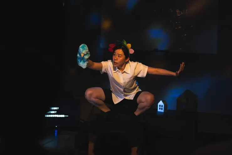 成長是斷捨離的過程－－斷捨離兒時玩具、童年玩伴及想像中的朋友。（圖片來源：https://www.facebook.com/wearttogether2014）