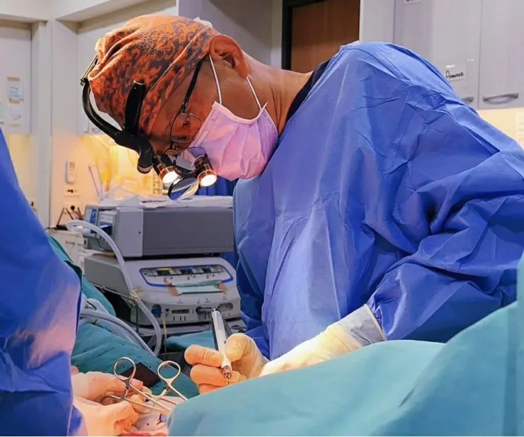 圖說：平胸手術不可逆，術前應審慎評估。