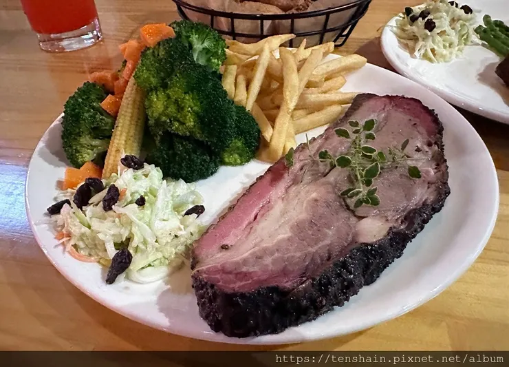 【板橋美式炭烤餐廳+餐酒館】橙子美式炭烤餐廳