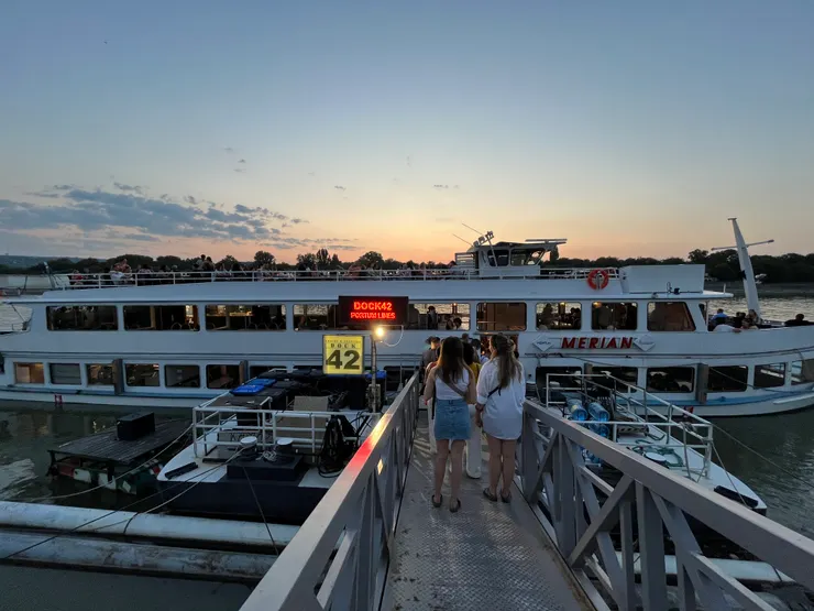 Dock42 Portum Lines遊船