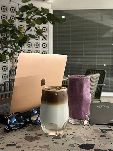 台北松山咖啡廳|適合工作或讀書的巷弄間絕美秘境