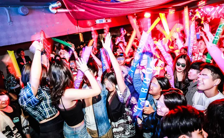 陪伴很多女孩們成長的塔布