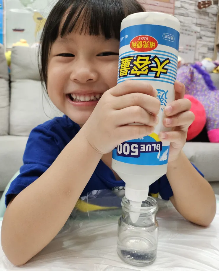 步驟2：加入膠水