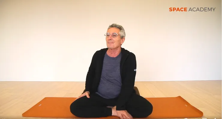 笑容很慈祥的Hart老師。photo by Space FB