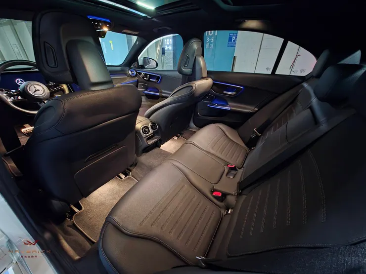 2023 C300 4Matic韓規外匯車內裝