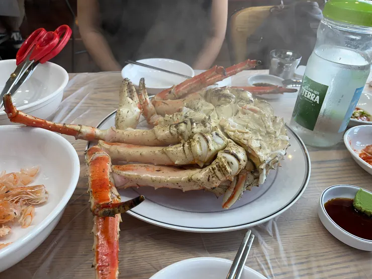 熱騰騰的帝王蟹