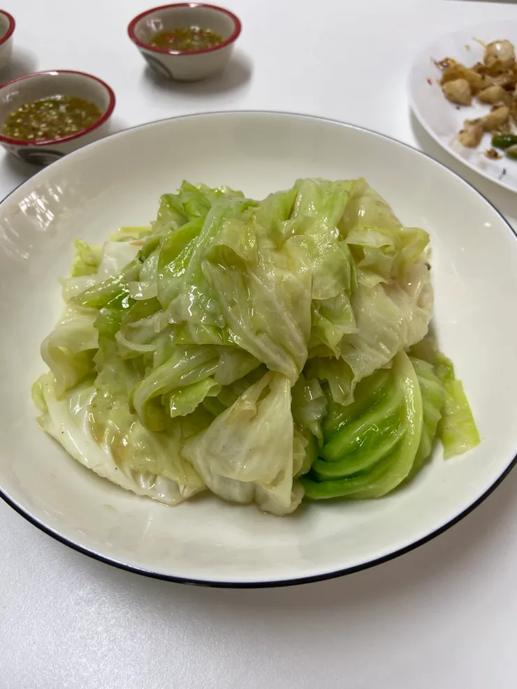 炒椰菜(150銖)