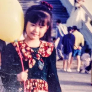 殷彧。EsWotan（Tsao,Wen)的沙龍