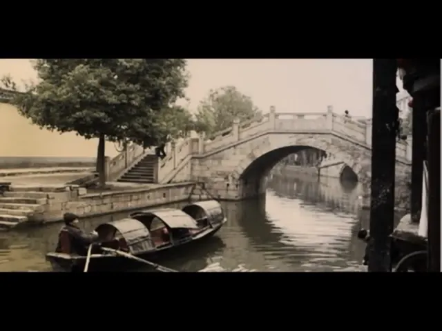 青年人寫下的心聲：「一顆瓊門掌上珠，石榴裙下萬登徒，芳心未許金錢買，却與書生白首俱。」 (網路圖片）