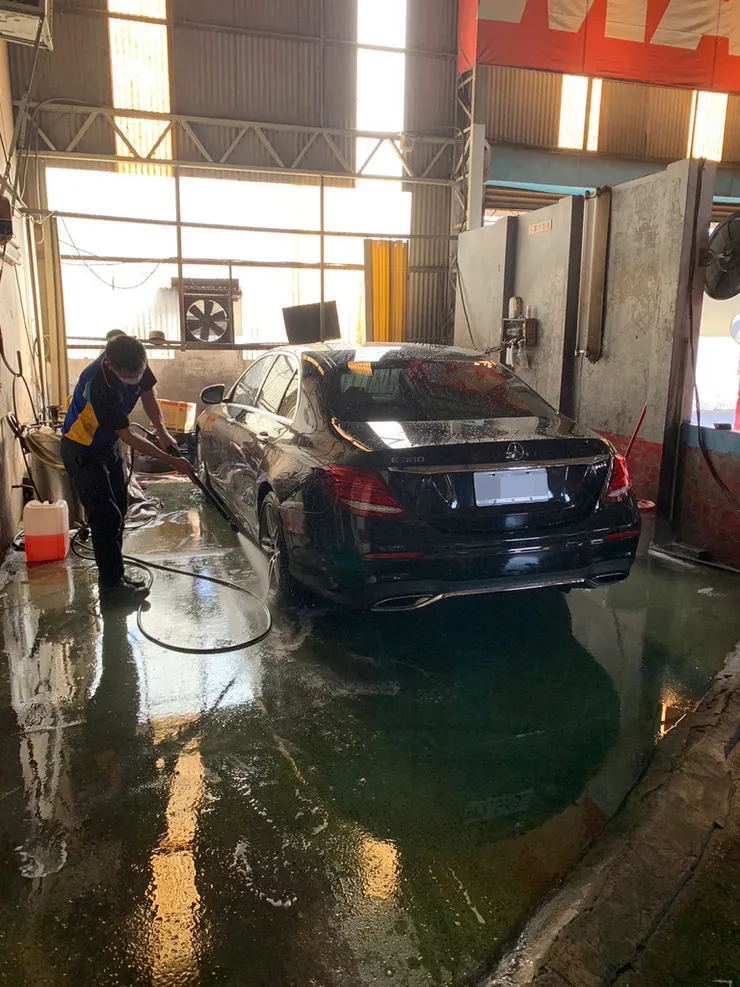 台南修車保養廠推薦【興泰汽車修配廠】一試成主顧!過保汽車保養