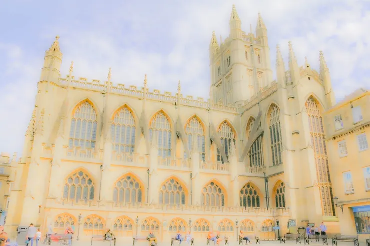 巴斯修道院一景