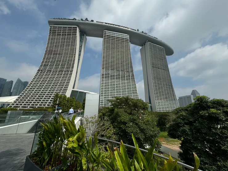 聞名的新加坡金沙酒店