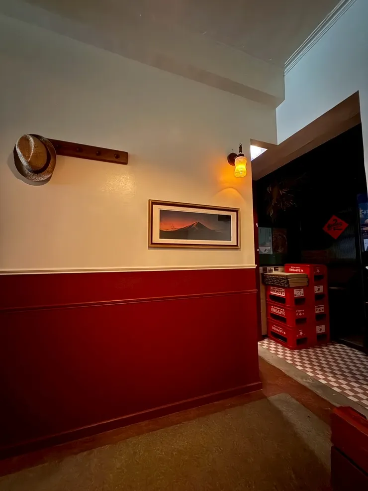 禱告區右側牆壁 也是可可愛愛很有氛圍