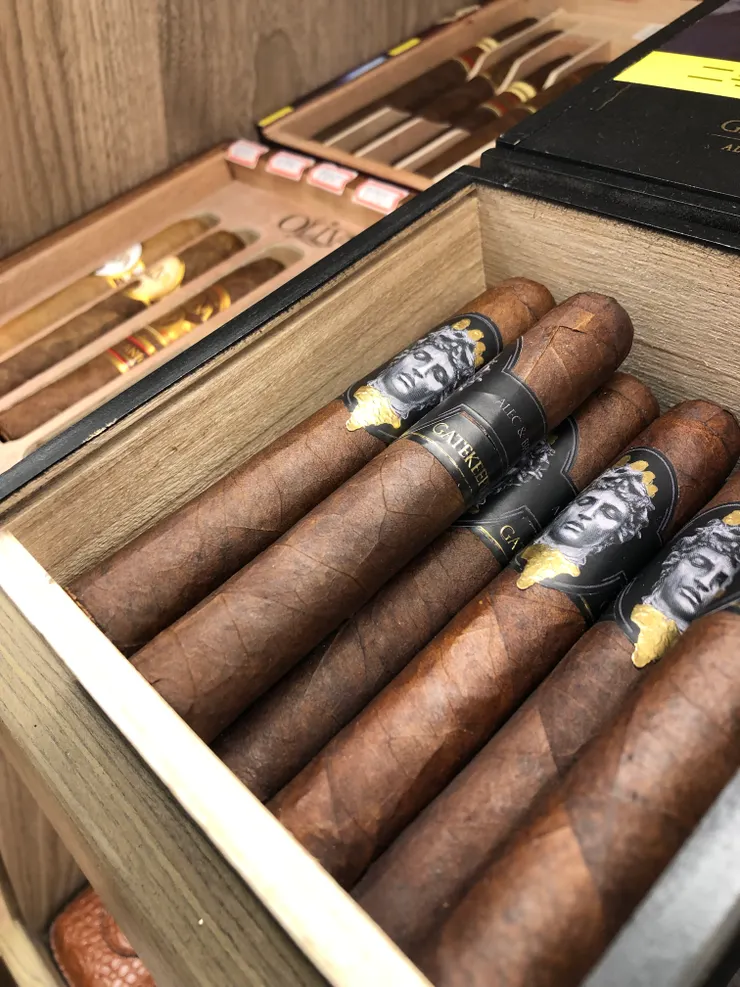 Alec & Bradley的The Gatekeeper系列