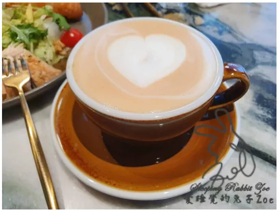 香醇鮮奶茶(熱) NT.120