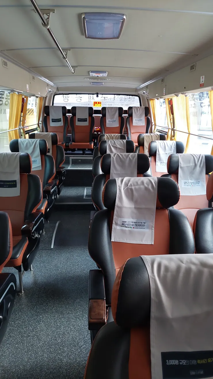巴士空間舒適寬大