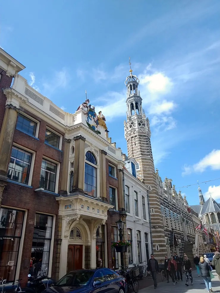 前方就是市政廳