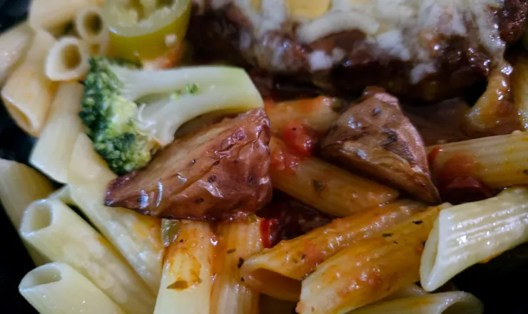 少許的蔬菜和馬鈴薯