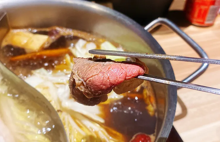  新莊火鍋推薦│大魔大滿足鍋物（新莊店）