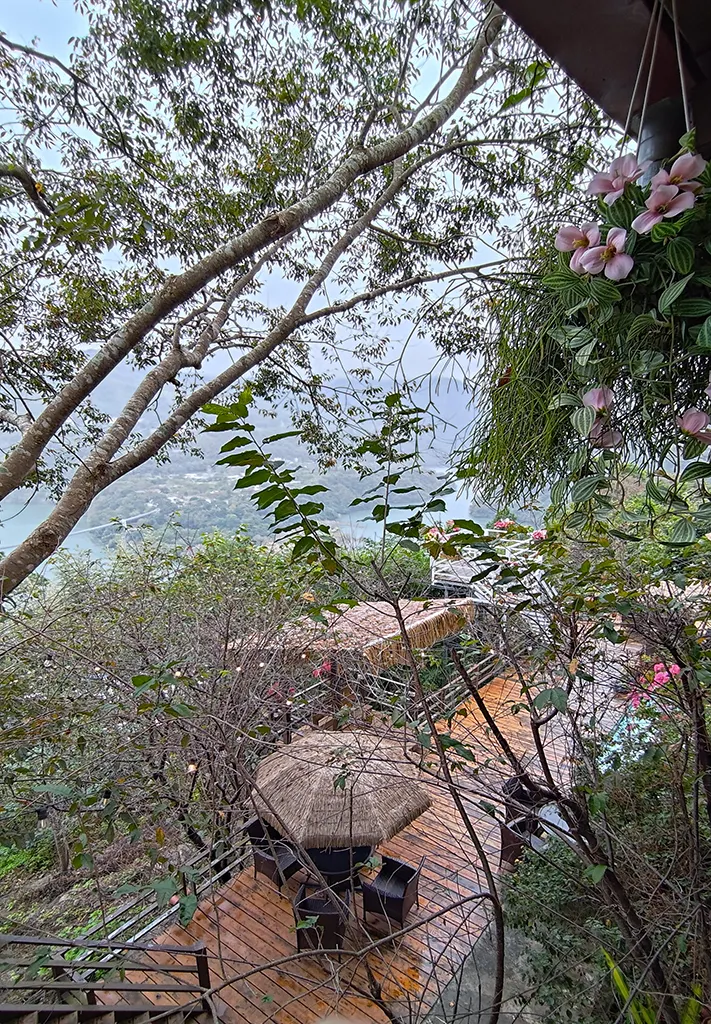 下層的景觀座位區