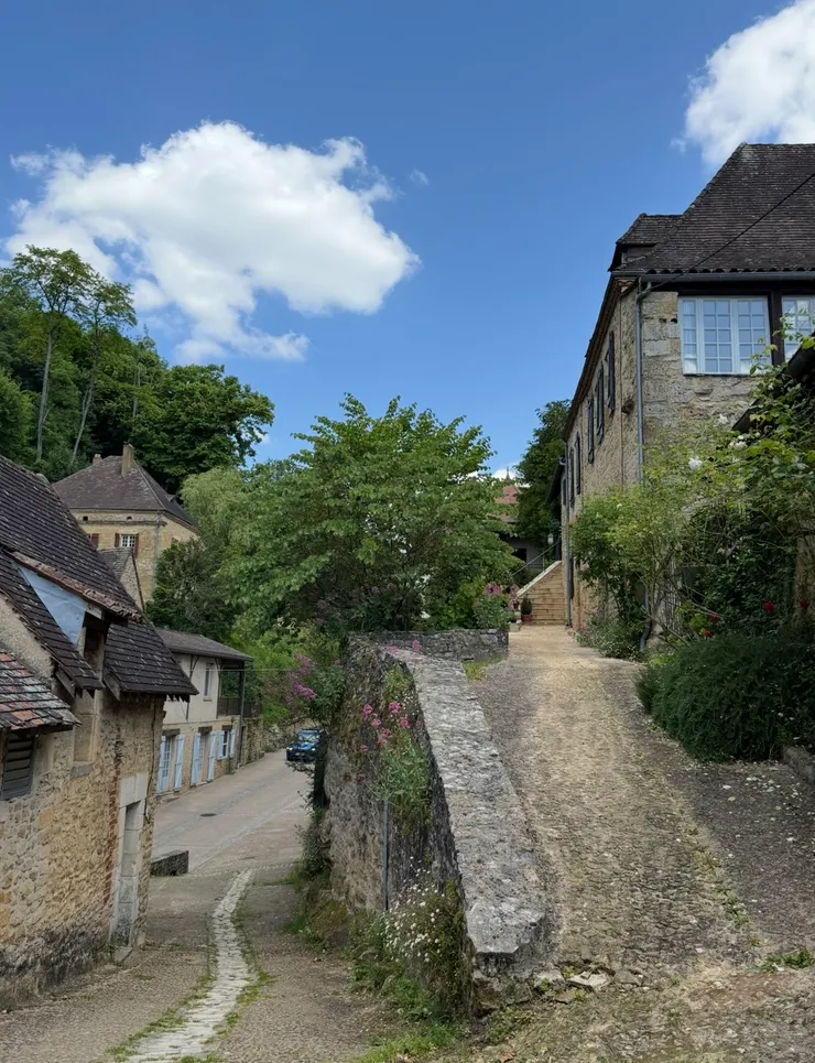 越爬越高的山路