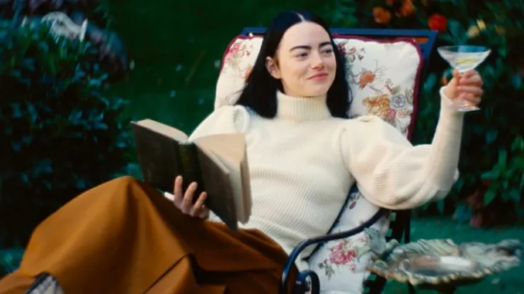 Poor Things' Review - Emma Stone Owns Masterful Adaptation