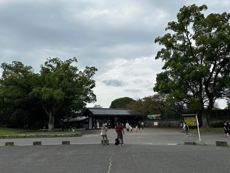 名古屋城東門入口