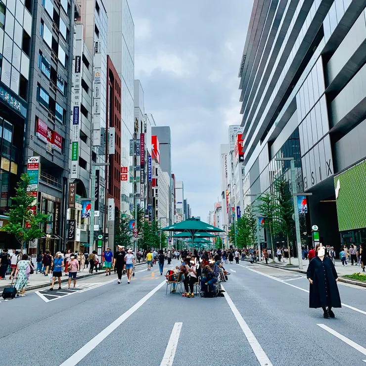 這張是出差日本時的銀座照片