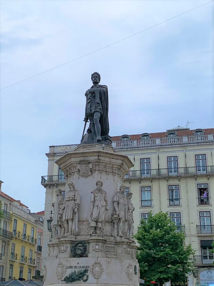里斯本的賈梅士廣場  Praça de Luís de Camões