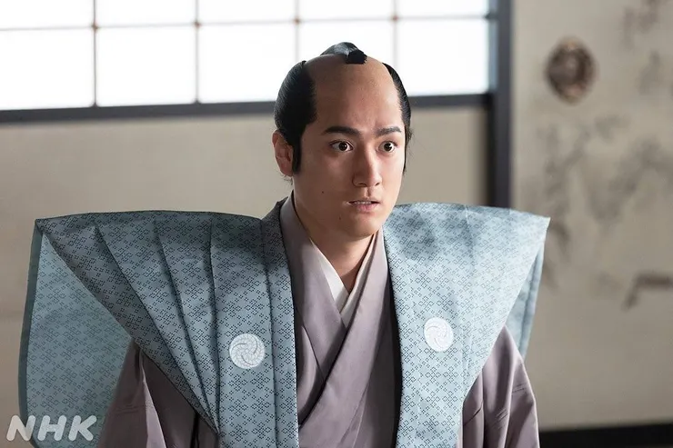 鬼平靠著裝傻充愣的說詞成功騙到定信