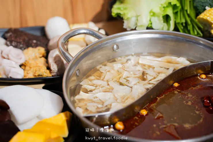 中和火鍋吃到飽推薦-何家香香麻辣鴛鴦鍋吃到飽-中和麻辣鍋推薦-中和聚餐餐廳推薦-中和美食推薦-42.jpg
