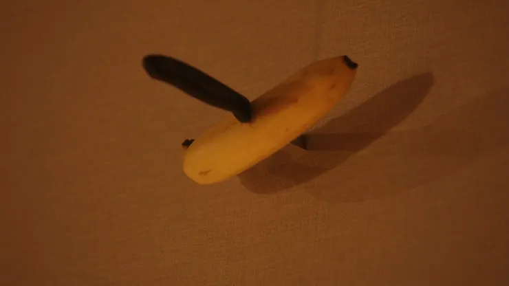 看我的飛刀絕技！