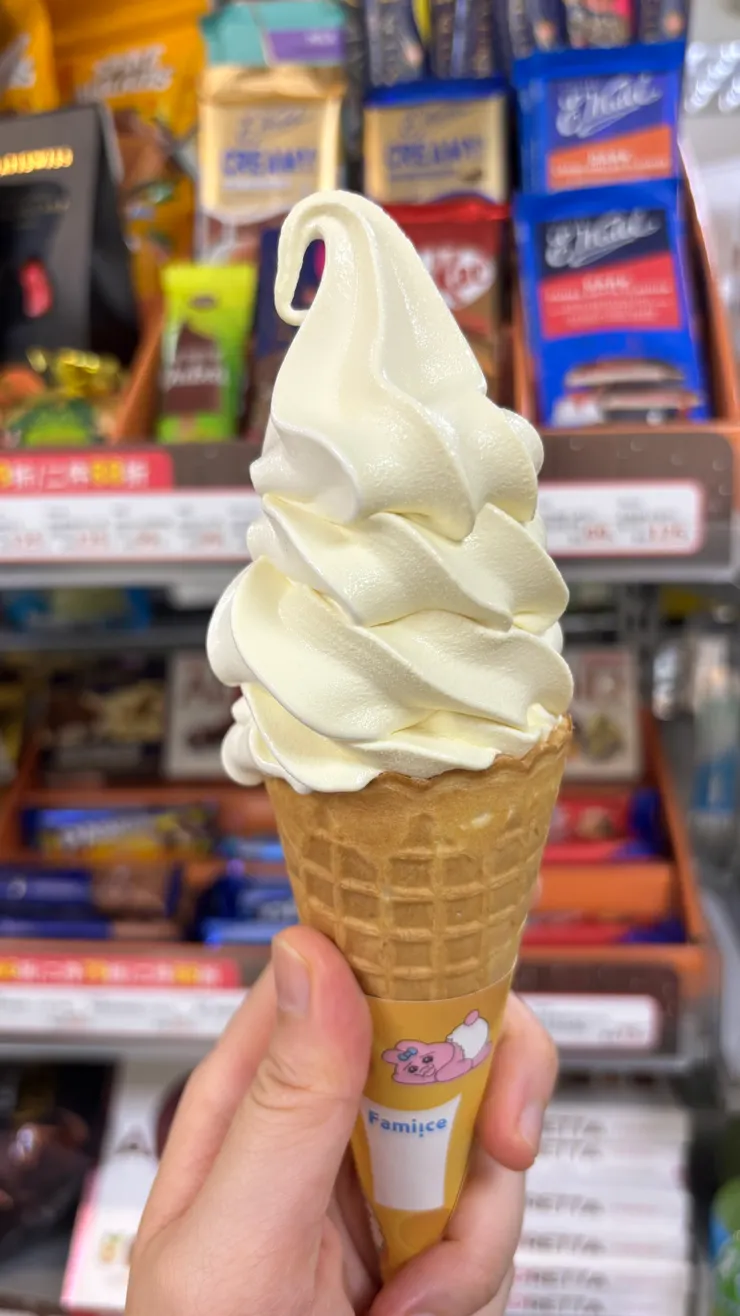 全家|起司蛋糕霜淇淋