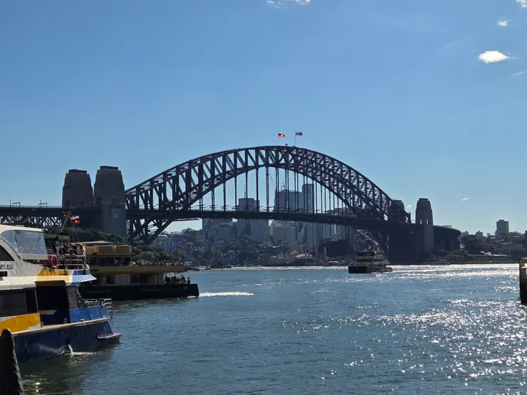 圖二、雪梨海港大橋