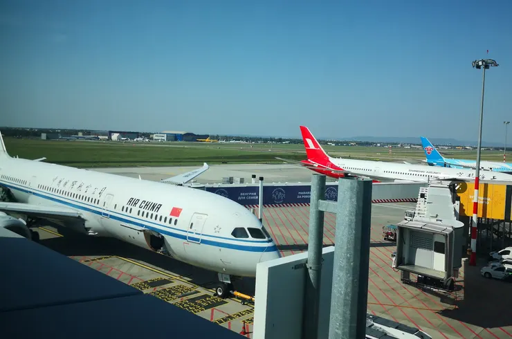 35 萬美元機票的中東富豪的逃亡