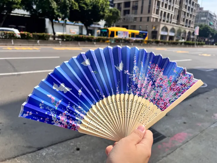 精緻扇子~重點是超便宜！