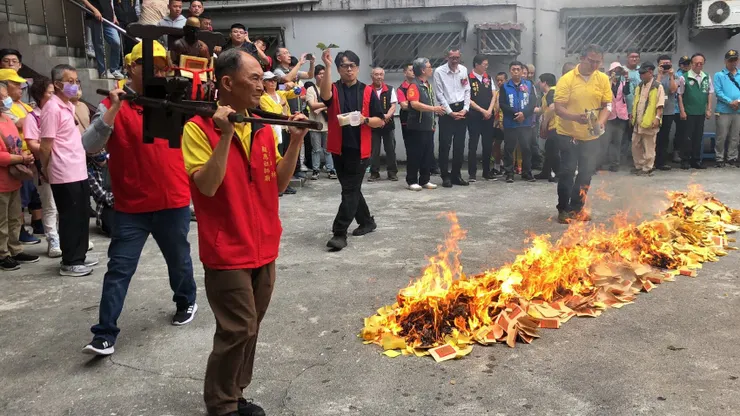 放軍繞境儀式（圖片來源：顯應祖師廟官方網站）