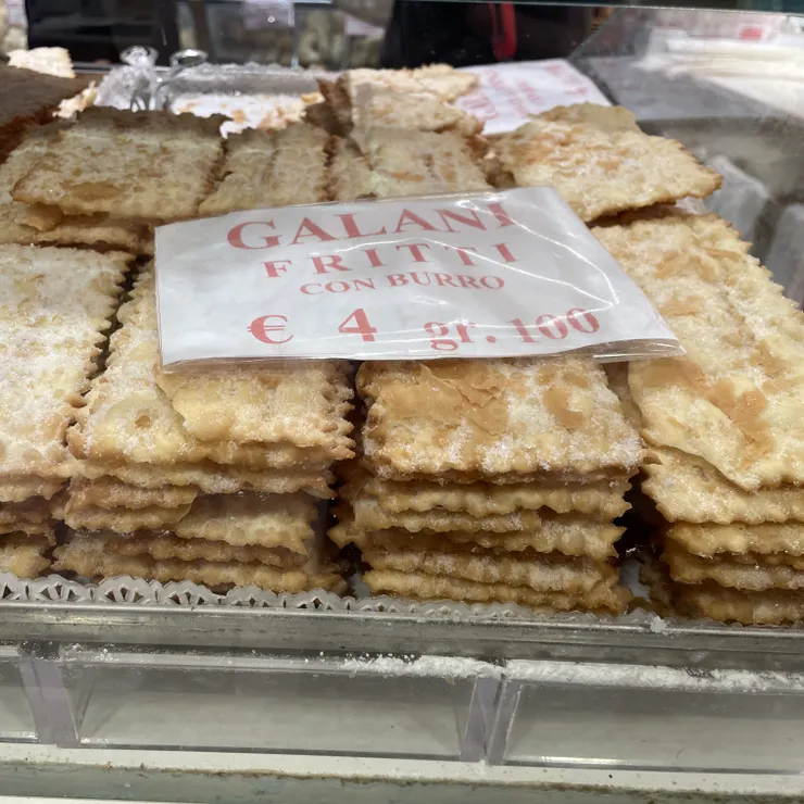 威尼斯面具嘉年華Galani，4歐100g，一包很多片