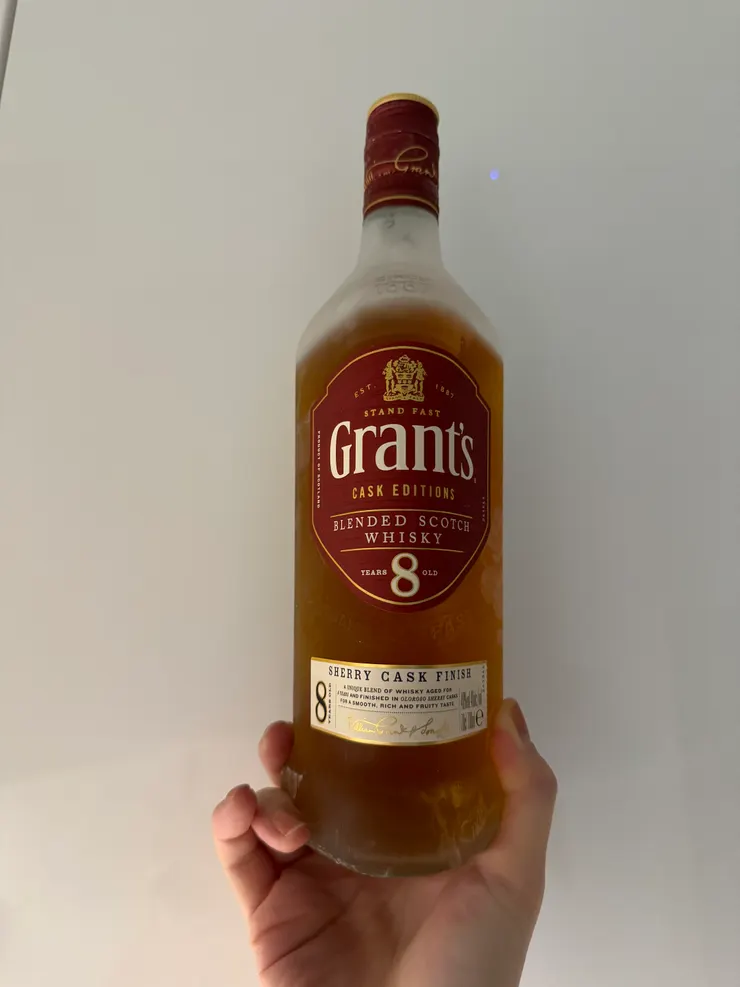 這隻還有外盒包裝唷！