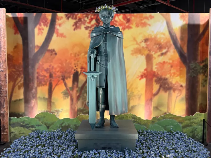 第一季第三集，芙莉蓮接受委託擦亮欣梅爾的雕像，外加找到他最喜歡的故鄉花—蒼月草，超美的景