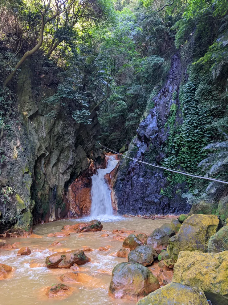 翠峰瀑布