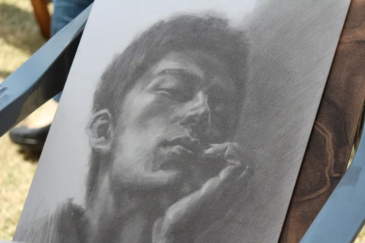 素描畫像示意圖（圖片來自Canva照片庫）