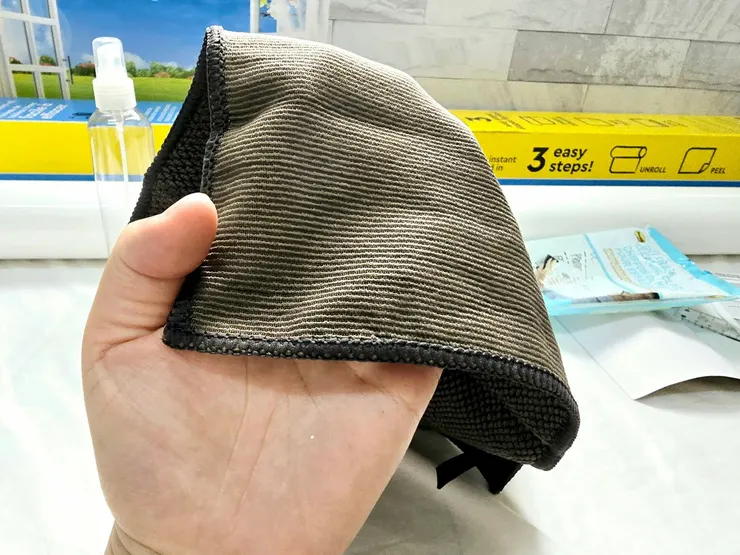 體驗愛塗鴉寶貝看過來!可自由裁切、牆壁、木板隨處可黏、白板