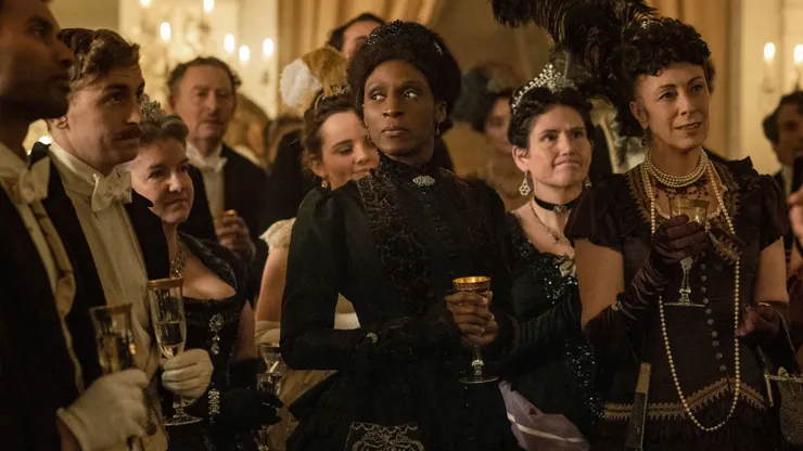 財務大臣的秘書Mira Troy，此角改編自柯南道爾本傳的某一要角