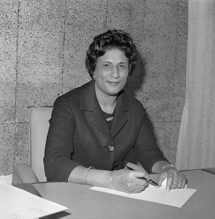 Lidia Poët本尊