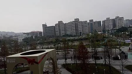 [新北旅遊]裕隆城認養綠湖公園，唯美、生態 、綠意、曬小孩的