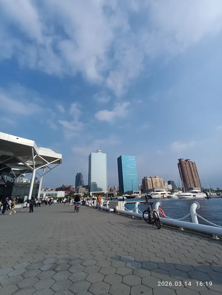 天水碧光榮碼頭