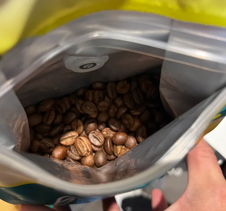 專用的單向氣閥設計,能幫助維持咖啡豆品質