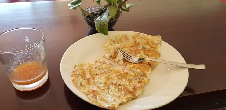 回去酒店後，酒店職員再次送上窩餅給我吃，是不是我長得一副吃不夠的樣子？