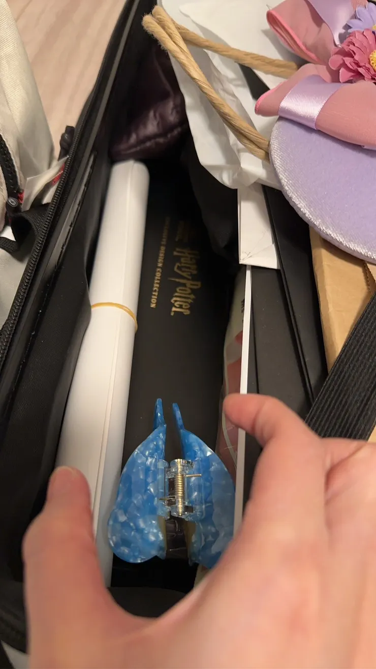 只剩下一條縫的空間 我超怕過重